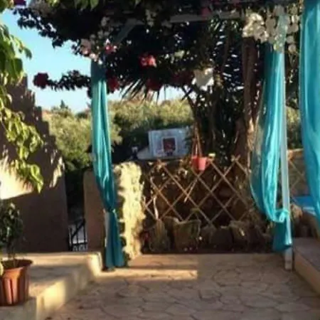 Vokamvilia & Close To The Sea Tatil Evi *